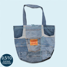 Lade das Bild in den Galerie-Viewer, Reworked Levi's Tasche, blau