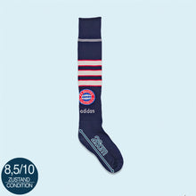 Lade das Bild in den Galerie-Viewer, Adidas Stutzen "FC Bayern München 1997-98", blau, 42-45