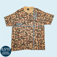 Lade das Bild in den Galerie-Viewer, Sportswear Plus T-Shirt "Vintage Allstars Camo Pocket Tee" 90er Made in the USA single stitch, mehrfarbig, XL