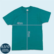 Lade das Bild in den Galerie-Viewer, Fruit of the Loom T-Shirt "Pocket Tee Vintage Allstars" 80er/90er single stitch Made in the USA, blau, M