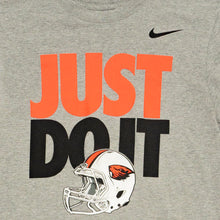 Lade das Bild in den Galerie-Viewer, Nike T-Shirt "Just Do It Oregon State Beavers", grau, M