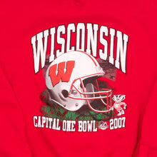Lade das Bild in den Galerie-Viewer, Sweatshirt "Wisconsin Badgers", 2007 , rot, M