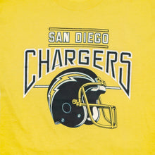 Lade das Bild in den Galerie-Viewer, T-Shirt "San Diego Chargers" Single Stitch, 90er, gelb, L