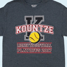 Lade das Bild in den Galerie-Viewer, Gildan T-Shirt Softball Playoffs, grau, M