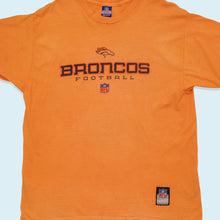 Lade das Bild in den Galerie-Viewer, NFL x Reebok T-Shirt Denver Broncos "on field" 00er, orange eingefärbt, XL