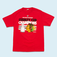 Lade das Bild in den Galerie-Viewer, Alstyle T-Shirt "Chicago Blackhawks Stanley Cup Champion", 2013, rot, L