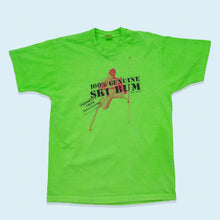 Lade das Bild in den Galerie-Viewer, Fruit Of The Loom T-Shirt Ski Bum Made in the USA Single Stitch 90er, grün, L/XL