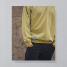 Lade das Bild in den Galerie-Viewer, Joy Sportswear Quarter Zip "Vintage Allstars" 90er, gelb, L/XL
