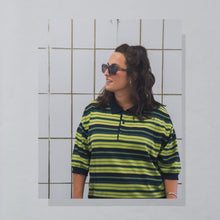 Lade das Bild in den Galerie-Viewer, Harrods Knightsbridge Poloshirt "gestrickt" 80er/90er, grün, XL/XXL
