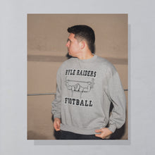 Lade das Bild in den Galerie-Viewer, Russell Athletic Sweatshirt &quot;Ryle Raiders Football&quot; Made in the USA 90er, grau, L/XL
