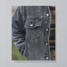 Lade das Bild in den Galerie-Viewer, Harley Davidson Jeansjacke 90er &quot;Lederpatch&quot;, schwarz faded/grau, M/L
