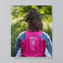 Lade das Bild in den Galerie-Viewer, Nike International Trainingsjacke &quot;rar&quot; 90er, pink, L/XL Damen
