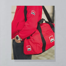 Lade das Bild in den Galerie-Viewer, Marlboro Hoodie 90er Made in the USA, rot, M/L breit
