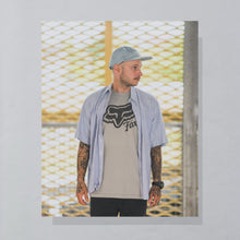 Lade das Bild in den Galerie-Viewer, Fox T-Shirt 00er Made in Mexico, grau, M
