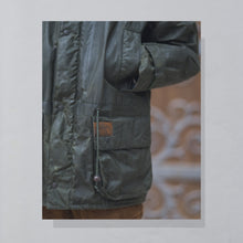 Lade das Bild in den Galerie-Viewer, MC Kennedy Sportswear Wachsjacke 90er, grün, L/XL
