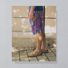 Lade das Bild in den Galerie-Viewer, No Name Shorts "color block" 90er, pink/blau, L
