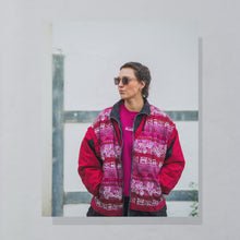 Lade das Bild in den Galerie-Viewer, Trainingsjacke "crazy pattern" 90er, rot, XXL
