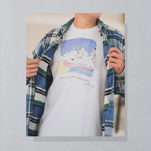 Lade das Bild in den Galerie-Viewer, T-Shirt "Art Tee" 90er single stitch, weiß, L/XL
