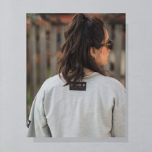 Lade das Bild in den Galerie-Viewer, Bad + Mad T-Shirt 90er/00er, grau, L breit
