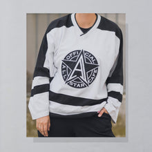 Lade das Bild in den Galerie-Viewer, All Star Cafe Sweatshirt &quot;New York&quot; 90er, schwarz/weiß, L/XL
