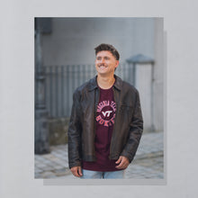 Lade das Bild in den Galerie-Viewer, Russell Athletic Longsleeve - Virginia Tech - Made in El Salvador, rot, L/XL
