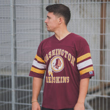 Lade das Bild in den Galerie-Viewer, Logo 7 T-Shirt Washington Redskins Made in the USA Single Stitch 90er, rot, L/XL
