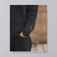 Lade das Bild in den Galerie-Viewer, Carlo Colucci Strickpullover, grau/schwarz, M/L
