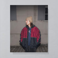 Lade das Bild in den Galerie-Viewer, Nike Winterjacke &quot;swoosh&quot; 90er, rot/schwarz, XL
