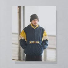 Lade das Bild in den Galerie-Viewer, Starter Schlupfjacke &quot;Michigan Wolverines&quot; 90er, blau, L/XL breit
