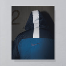 Lade das Bild in den Galerie-Viewer, Nike Jacke 00er Swoosh, blau, XL
