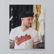 Lade das Bild in den Galerie-Viewer, Majestic Trikot "Baltimore Orioles cool base", weiß, Jugendl. L/ Erwachsene M
