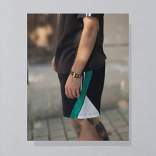 Lade das Bild in den Galerie-Viewer, Adidas T-Shirt 90er, schwarz faded, L
