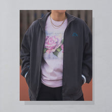 Lade das Bild in den Galerie-Viewer, Anvil T-Shirt &quot;roses&quot; 90er Made in the USA Single Stitch, rosa, L
