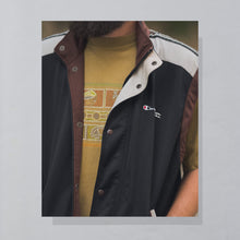 Lade das Bild in den Galerie-Viewer, Champion Weste 90er, braun, XL
