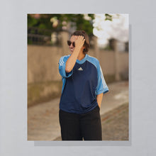 Lade das Bild in den Galerie-Viewer, Adidas Equipment Trikot 90er Made in England, blau, L
