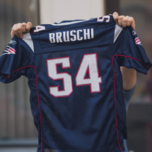 Lade das Bild in den Galerie-Viewer, Reebok NFL Trikot New England Patriots &quot;Tedy Bruschi 54&quot;, blau, Jugendl. L/ Erwachsene S/M
