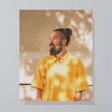 Lade das Bild in den Galerie-Viewer, Carlo Colucci Poloshirt 90er, orange, L/XL breit
