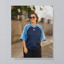 Lade das Bild in den Galerie-Viewer, Adidas Equipment Trikot 90er Made in England, blau, L
