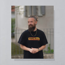 Lade das Bild in den Galerie-Viewer, Fruit of the Loom T-Shirt &quot;Pirelli Teufelskerl&quot; 00er, schwarz, XXL

