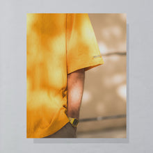 Lade das Bild in den Galerie-Viewer, Carlo Colucci Poloshirt 90er, orange, L/XL breit
