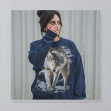 Lade das Bild in den Galerie-Viewer, Jerzees Sweatshirt Wolf 00er, blau, M/L
