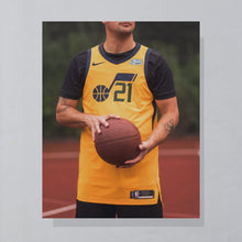 Lade das Bild in den Galerie-Viewer, Nike Trikot &quot;Utah Jazz Daly&quot; VaporKnit, gelb, XXL
