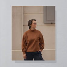 Lade das Bild in den Galerie-Viewer, Chaps Sweatshirt &quot;Pocket&quot; 90er Made in the USA, braun, L/XL
