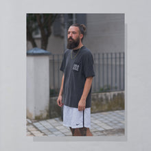 Lade das Bild in den Galerie-Viewer, Nike Shorts 00er, weiß, L
