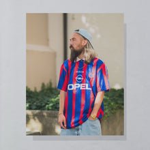 Lade das Bild in den Galerie-Viewer, Adidas Trikot "FC Bayern München Lothar Matthäus" Bundesliga Patch 1995-97 Made in Portugal, blau/rot, XL
