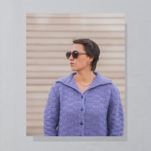Lade das Bild in den Galerie-Viewer, Strickpullover/Kardigan &quot;handmade&quot; 80er/90er, lila, M/L
