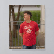 Lade das Bild in den Galerie-Viewer, Hershey&#39;s T-Shirt &quot;Twizzlers&quot; 80er single stitch made in the USA, rot, L/XL schmal
