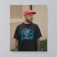 Lade das Bild in den Galerie-Viewer, Best T-Shirt &quot;Sturgis Black Hills Rally&quot; 1995 single stich Made in the USA, schwarz, L/XL
