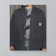 Lade das Bild in den Galerie-Viewer, Carhartt Jacke &quot;Michigan Chore Coat&quot; 1997 Union Made, schwarz faded, L/XL
