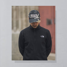 Lade das Bild in den Galerie-Viewer, The North Face Fleece Jacke, schwarz, M
